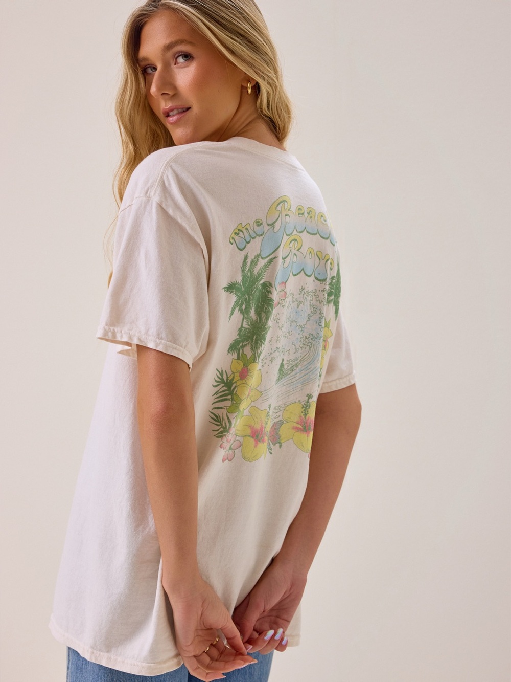 Altar’d State The Beach Boys Oversized Tee M/L Altard